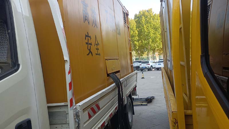 颍东如何判断柴油发电机组和UPS电源的切换时间是否符合要求？