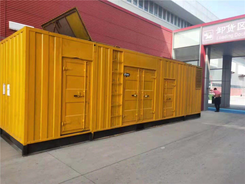 颍东国内外发电机组租赁合同在明确设备维护责任方面有哪些不同做法？